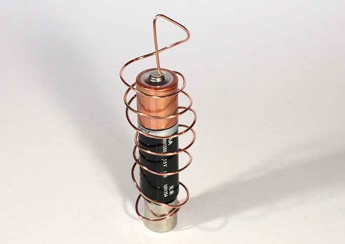 DIY Science: Homopolar Electric Motor